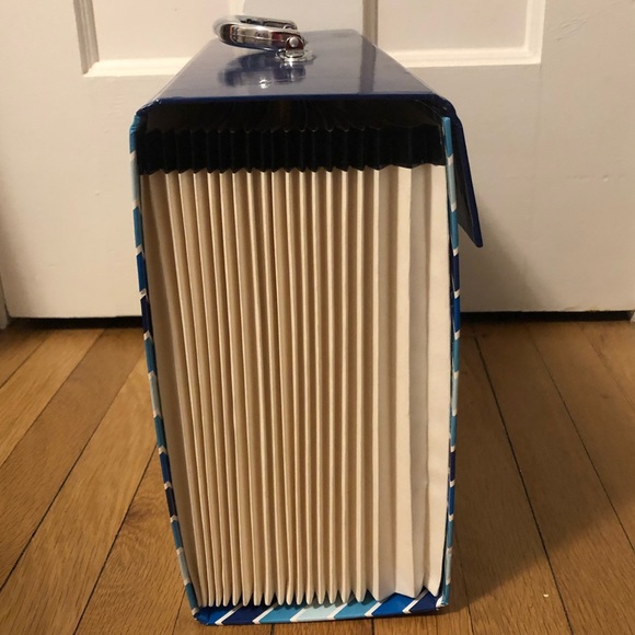 File Case - Picture 2 of 5